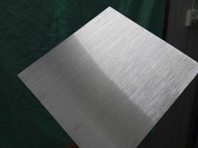 The production process of brushed aluminum plate